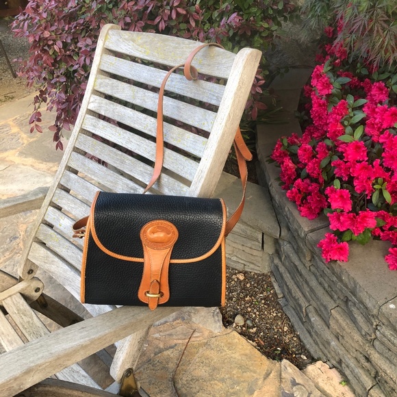 Dooney & Bourke Handbags - Dooney & Bourke Vintage Essex Black All Weather Leather Crossbody Shoulder Bag